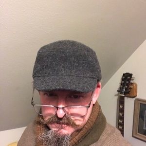 Meet your Posher, Scott